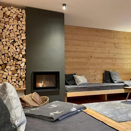 Hof Ida アパート