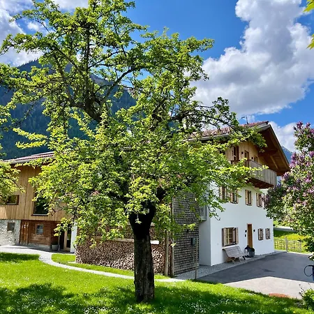 Hof Ida Bach (Tyrol)